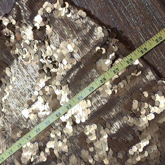 Lovedrobe Women’s Top Tank Gold Sequin Front Black Back Sleeveless Scoop Size 14 - Picture 9 of 10